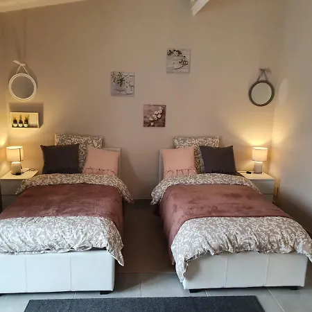 Gite Kalinka Valensole Esterno foto